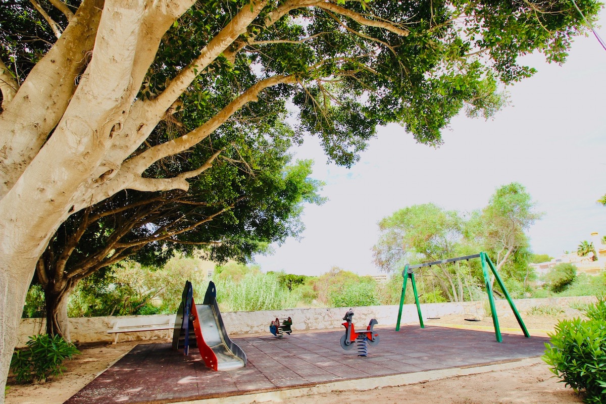 4 Bed, 2 Bath, HouseFor Sale, Orihuela Costa, Alicante