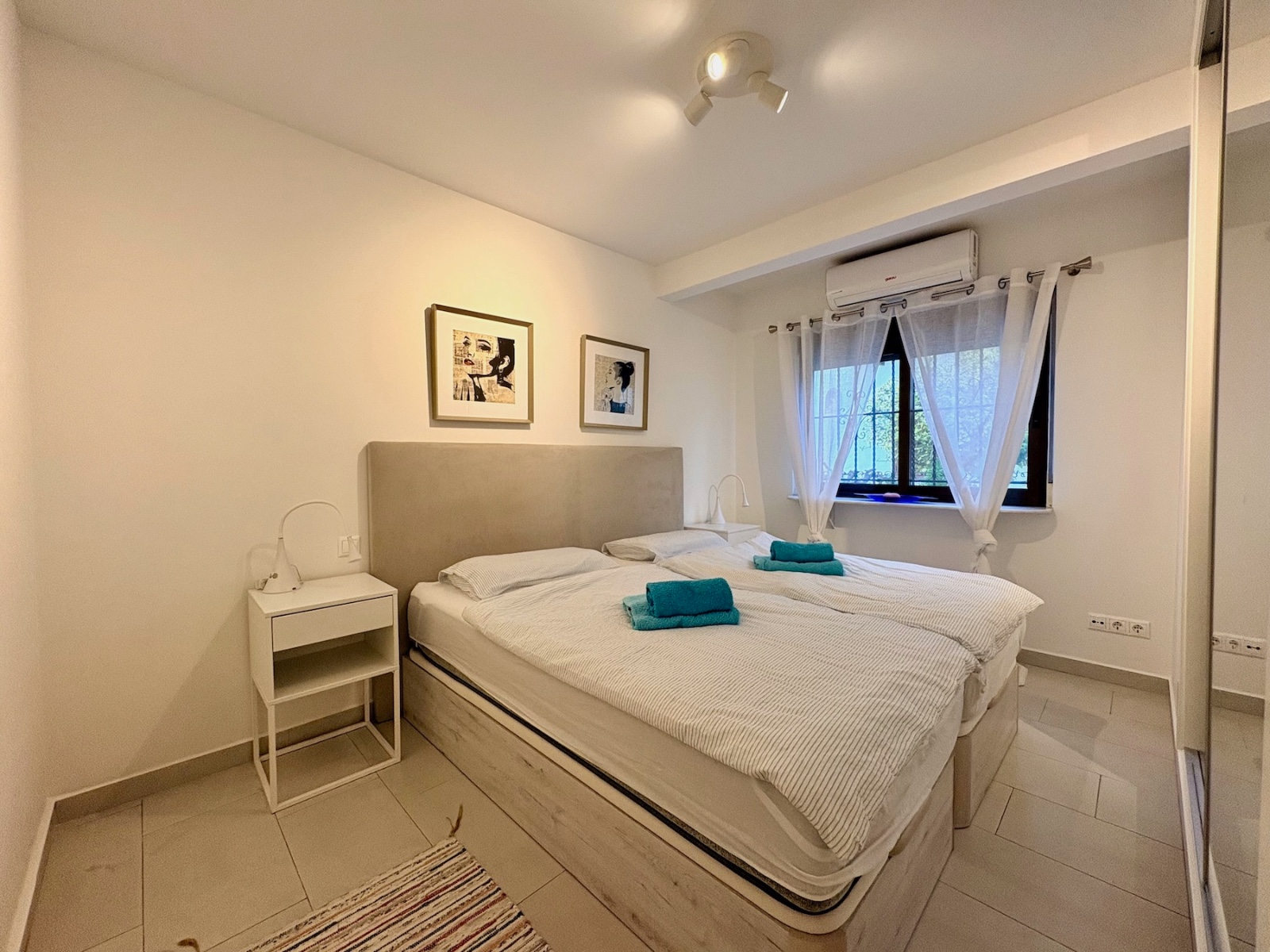 4 Bed, 2 Bath, HouseFor Sale, Orihuela Costa, Alicante