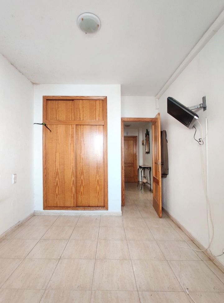 3 Bed, 2 Bath, ApartmentFor Sale, Torrevieja, Alicante