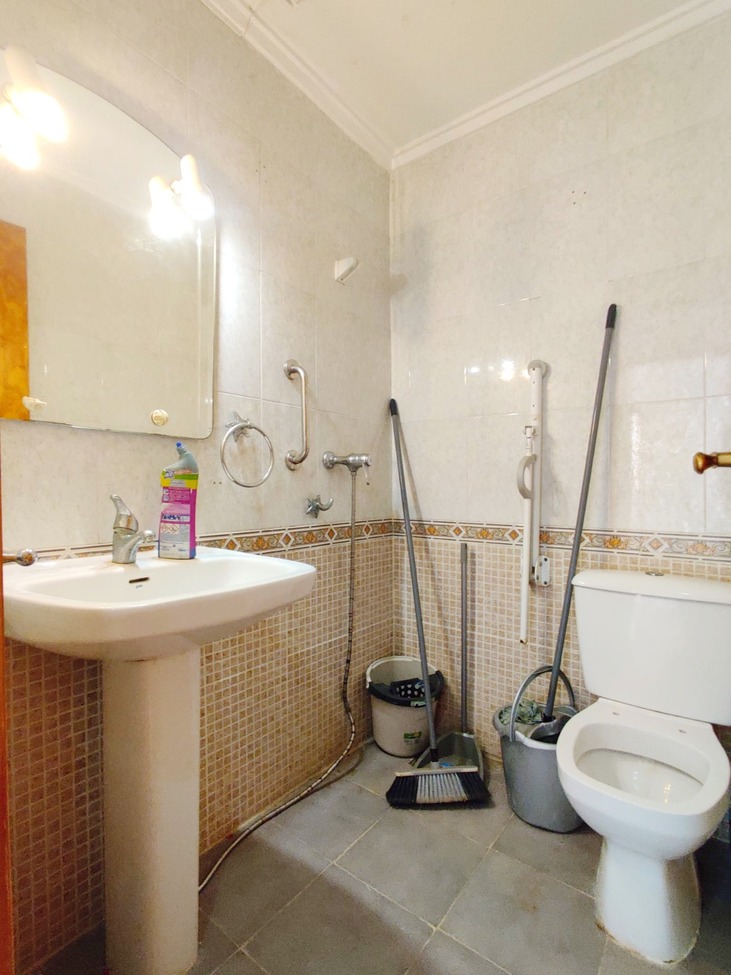 3 Bed, 2 Bath, ApartmentFor Sale, Torrevieja, Alicante