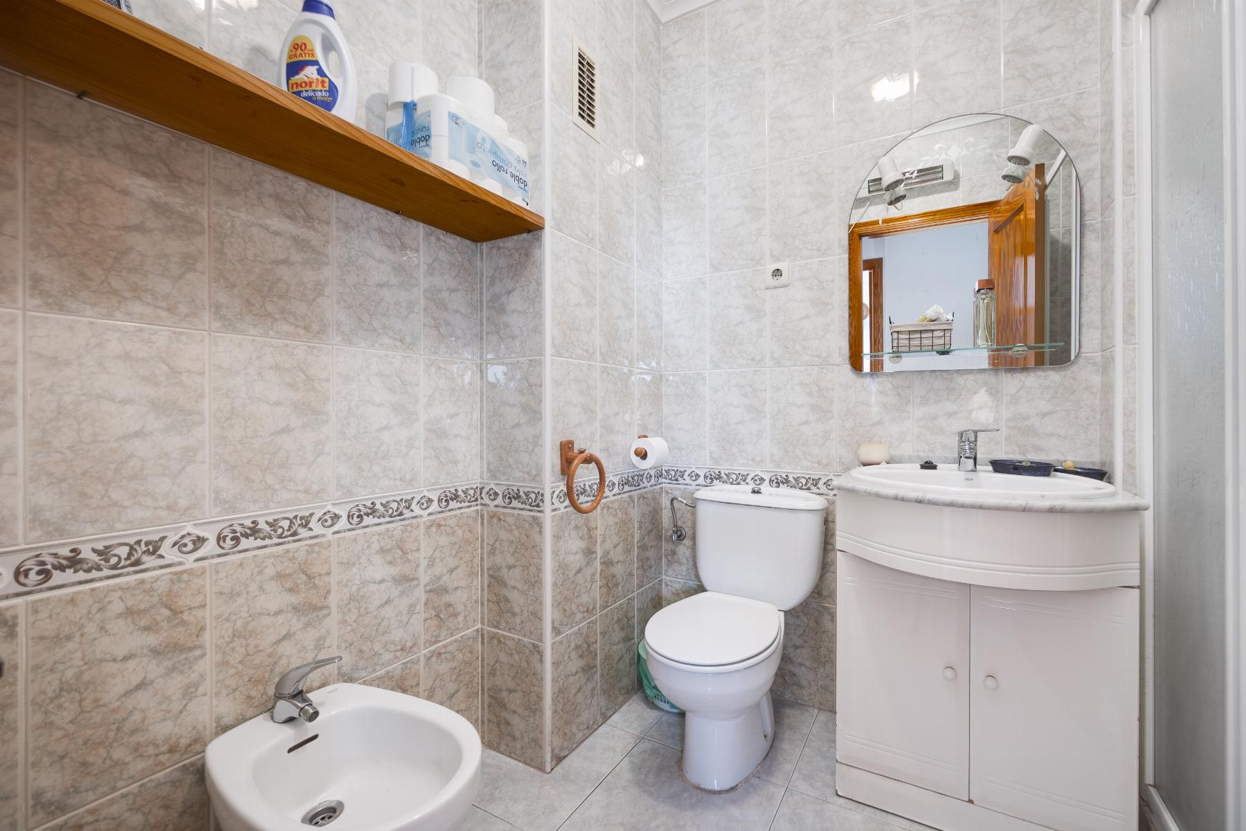 2 Bed, 2 Bath, ApartmentFor Sale, Torrevieja, Alicante