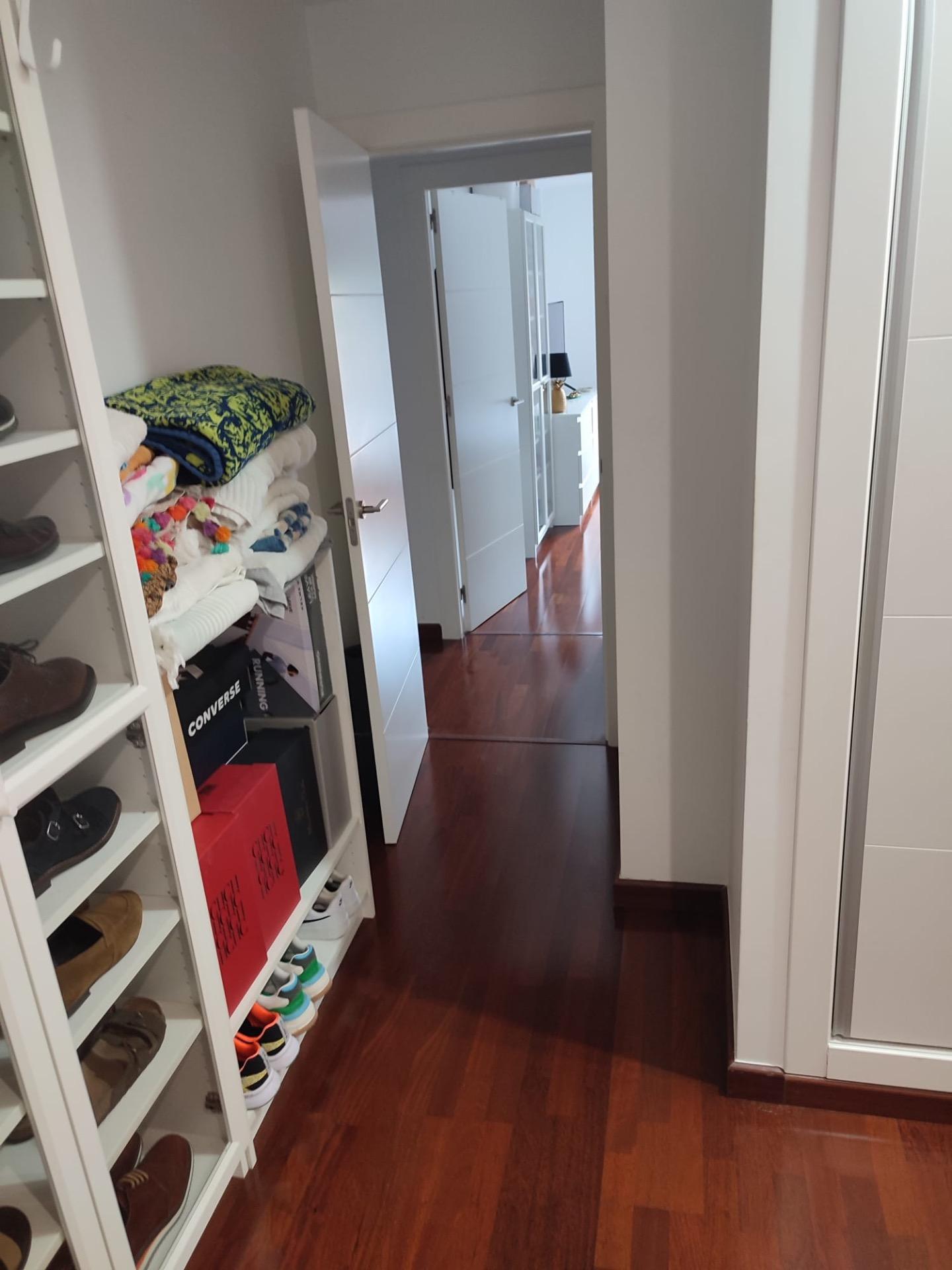 4 Bed, 2 Bath, ApartmentFor Sale, Orihuela, Alicante