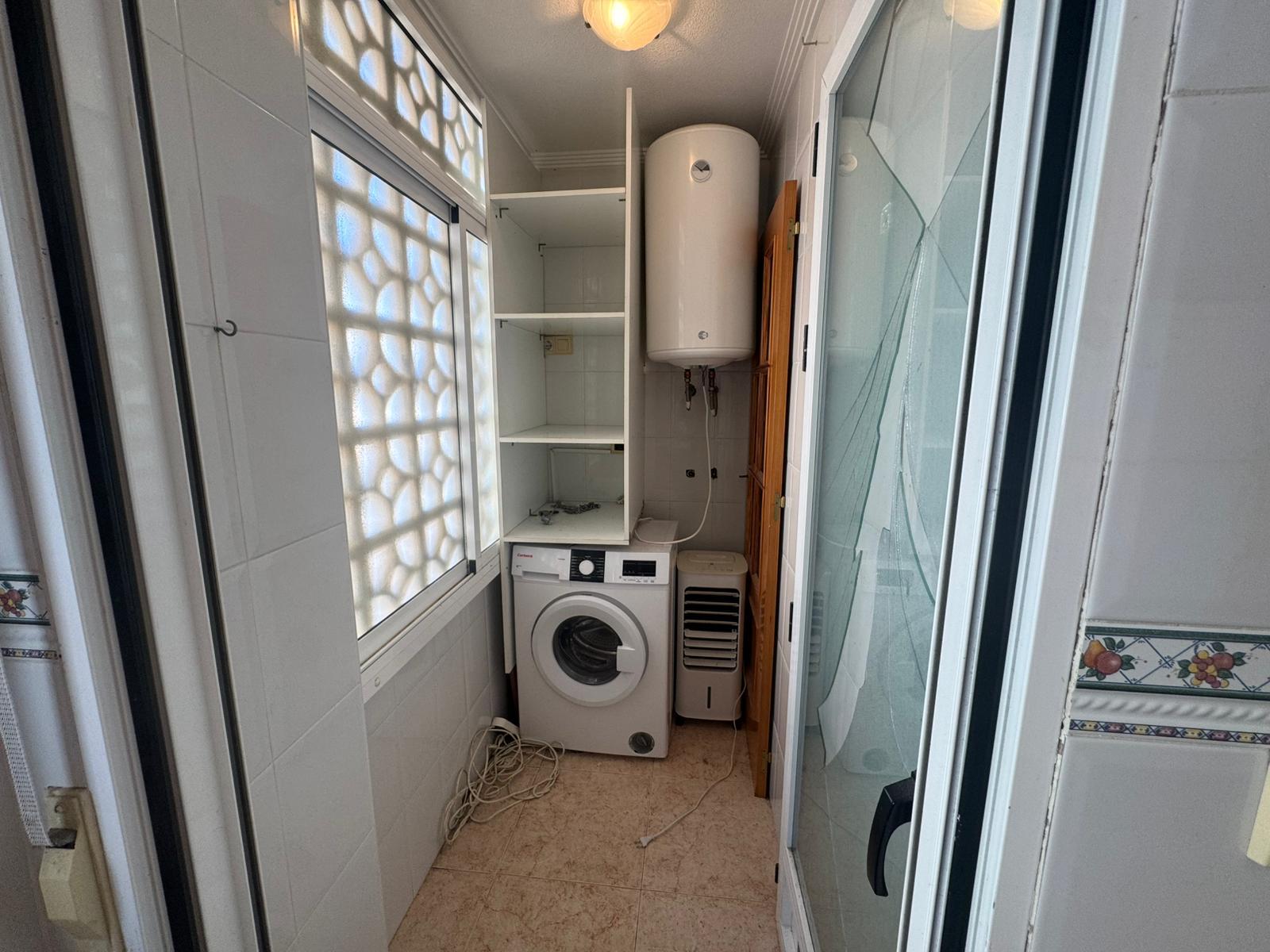 2 Bed, 1 Bath, ApartmentFor Sale, Torrevieja, Alicante