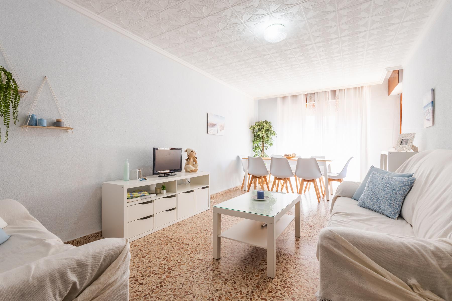 3 Bed, 2 Bath, ApartmentFor Sale, Torrevieja, Alicante