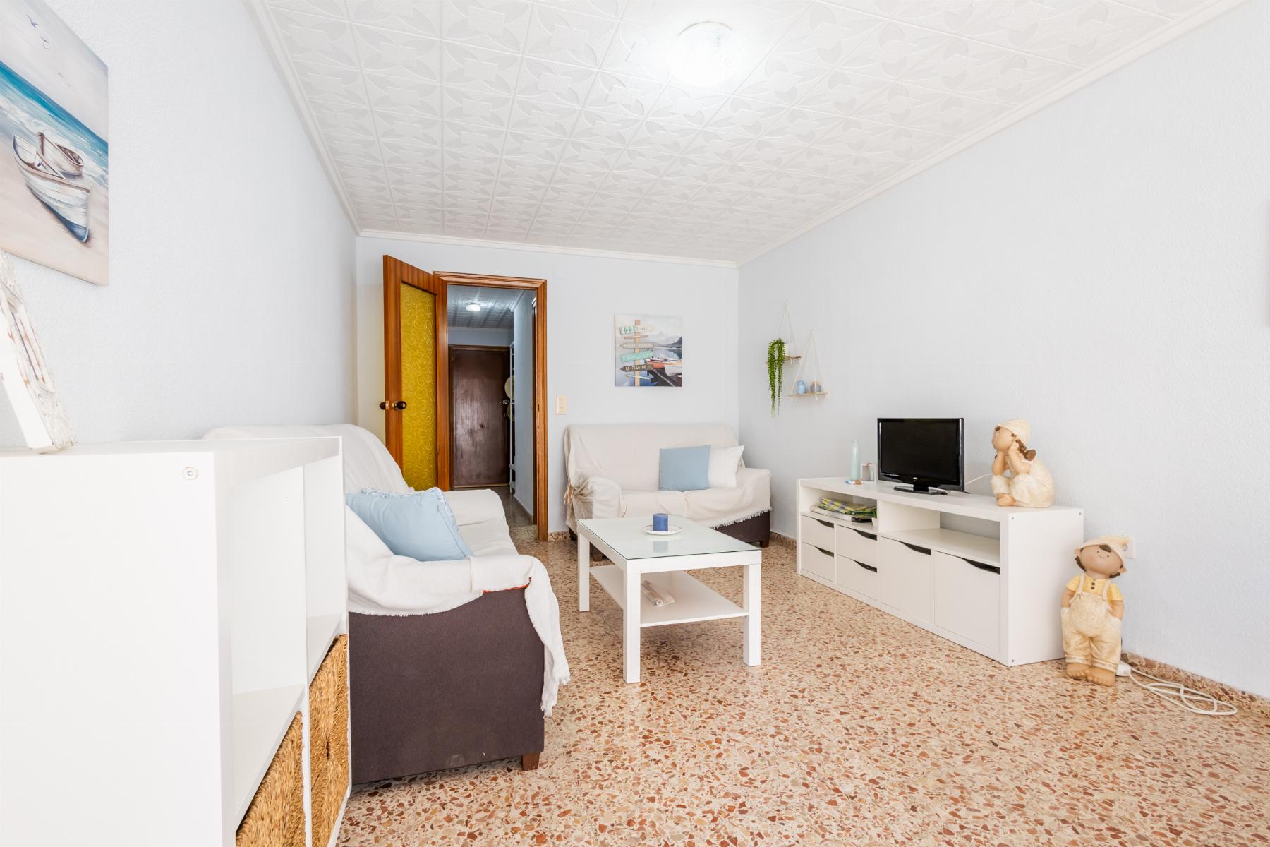3 Bed, 2 Bath, ApartmentFor Sale, Torrevieja, Alicante