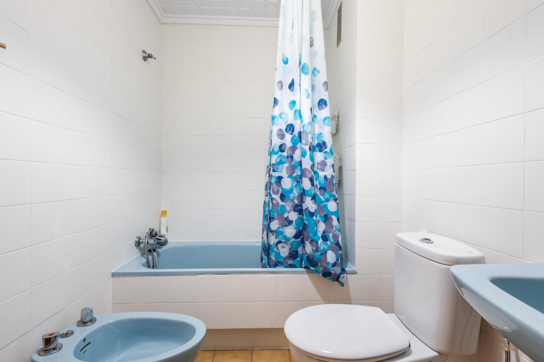 3 Bed, 2 Bath, ApartmentFor Sale, Torrevieja, Alicante