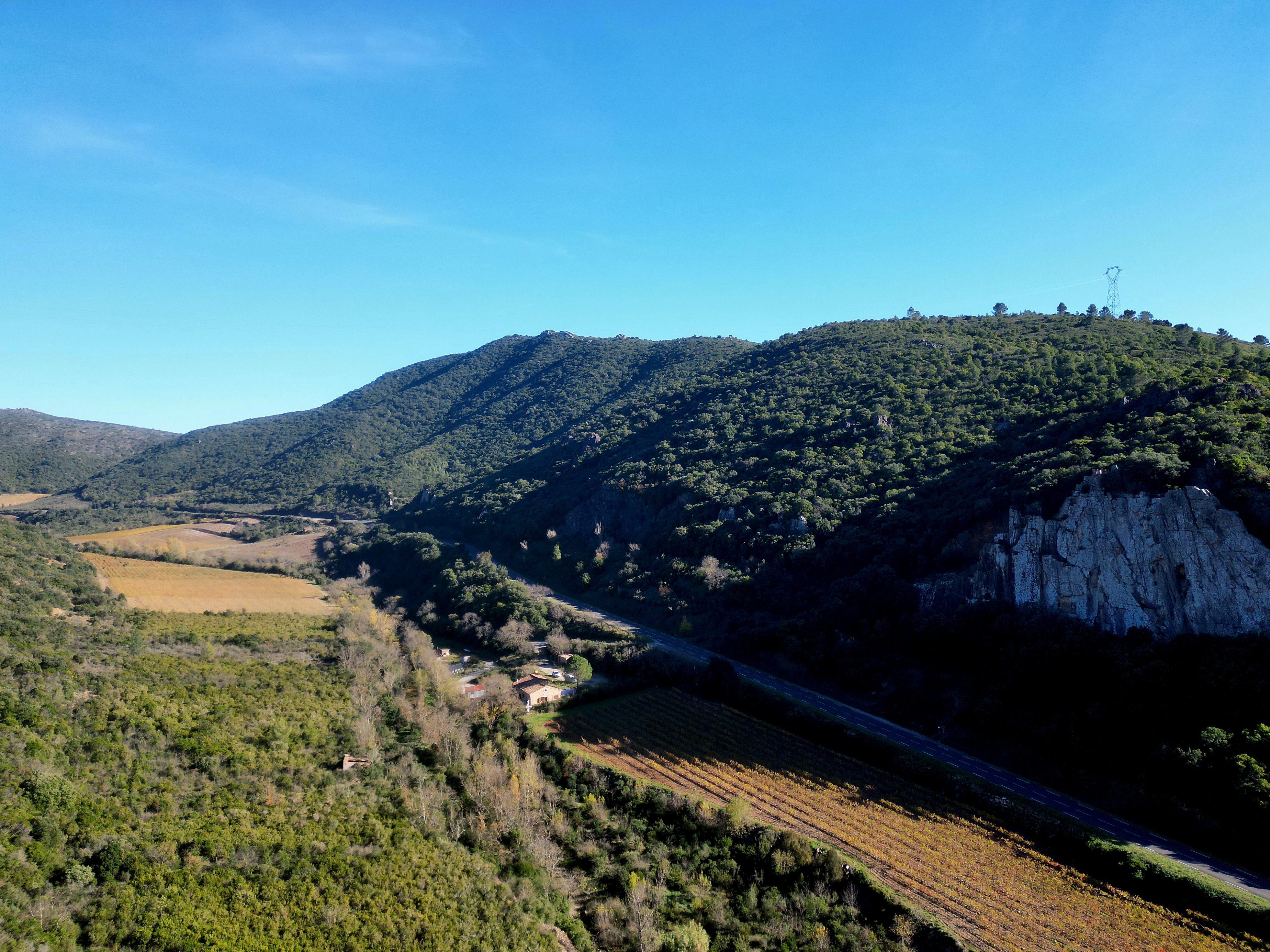 2 Bed, 1 Bath, HouseFor Sale, Cessenon Sur Orb, Herault, Languedoc-Roussillon, 34460