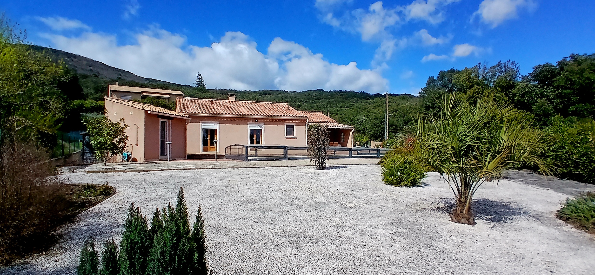 4 Bed, 1 Bath, HouseFor Sale, Bousquet D'orb, Herault, Languedoc-Roussillon, 34260