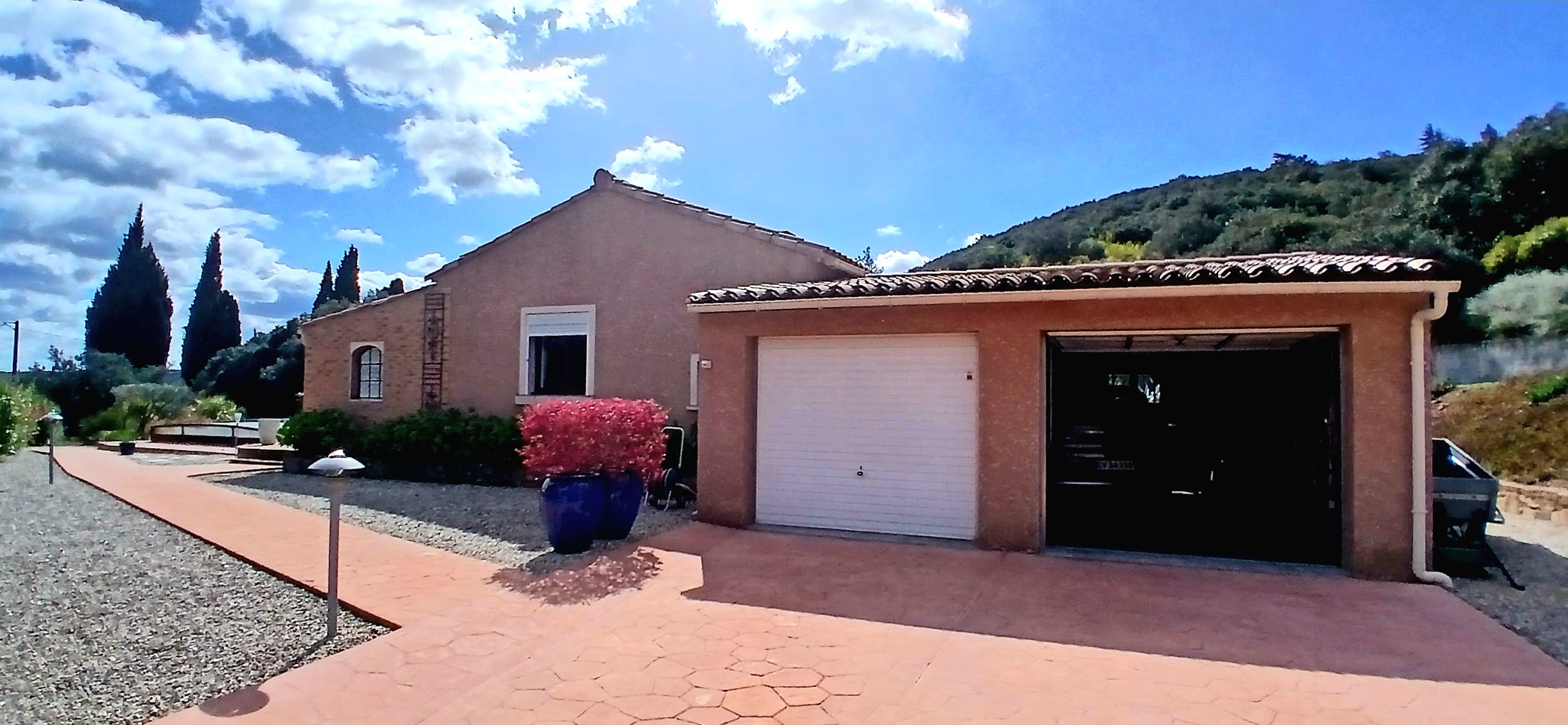 4 Bed, 1 Bath, HouseFor Sale, Bousquet D'orb, Herault, Languedoc-Roussillon, 34260