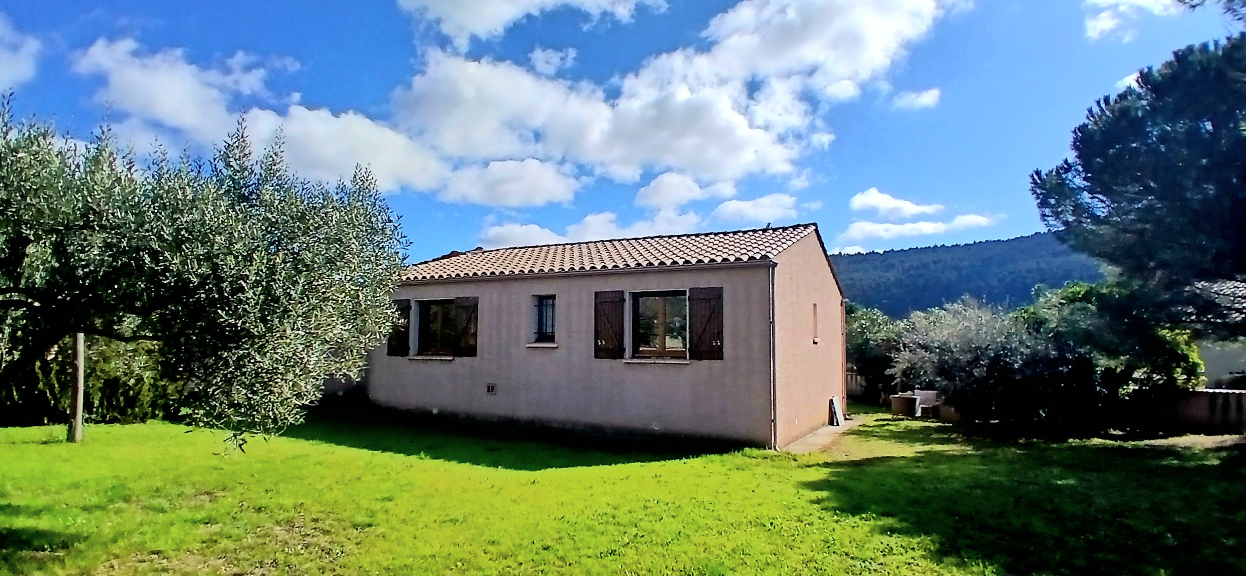 3 Bed, 1 Bath, HouseFor Sale, Argeliers, Aude, Languedoc-Roussillon, 11120