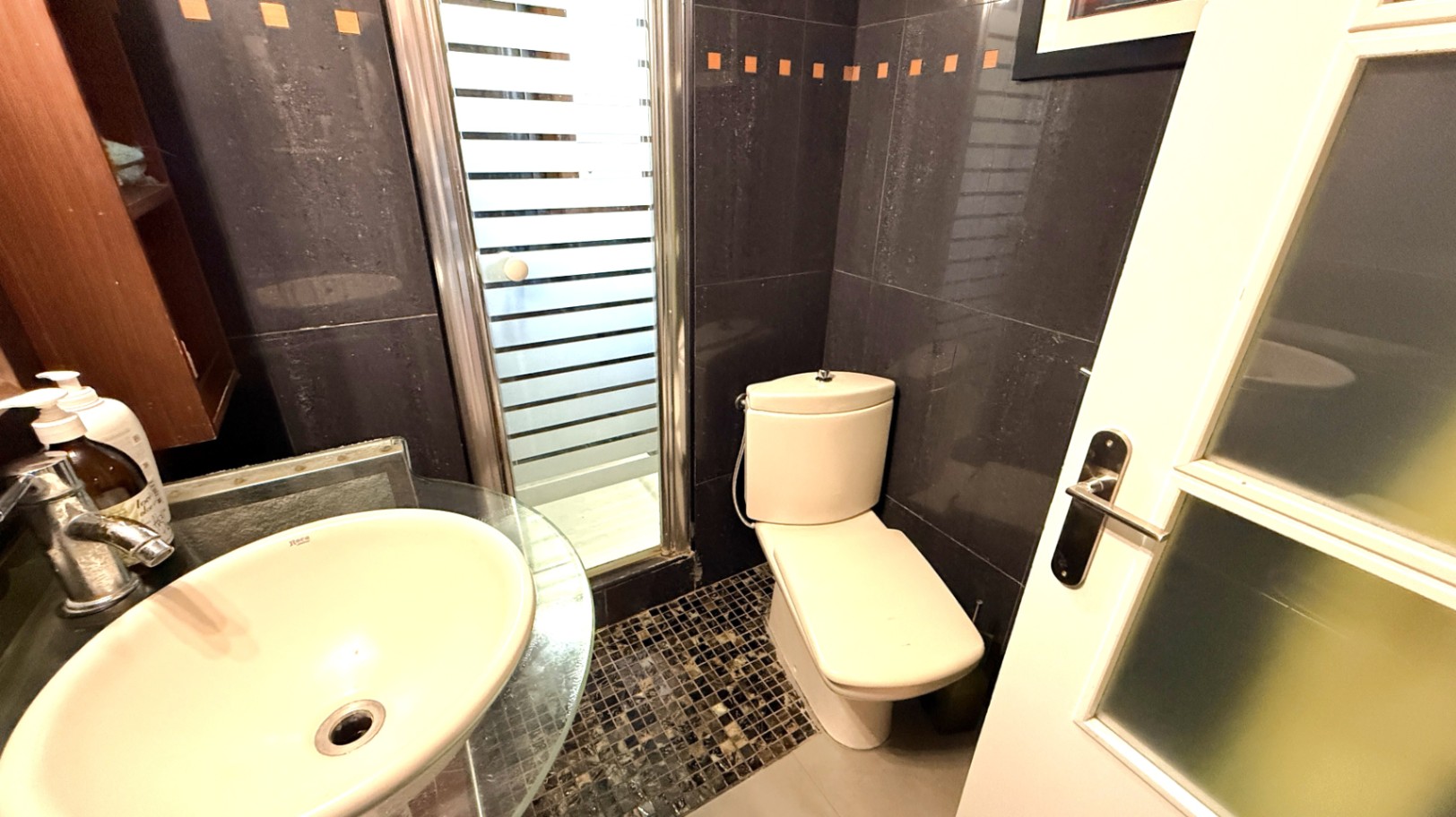 1 Bed, 1 Bath, ApartmentFor Sale, Torrevieja, Alicante