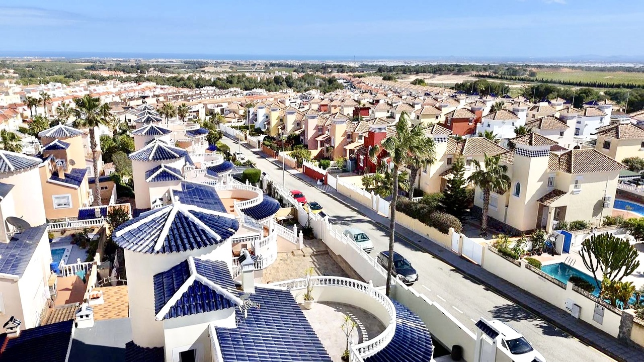 4 Bed, 3 Bath, HouseFor Sale, Pinar de Campoverde, Alicante