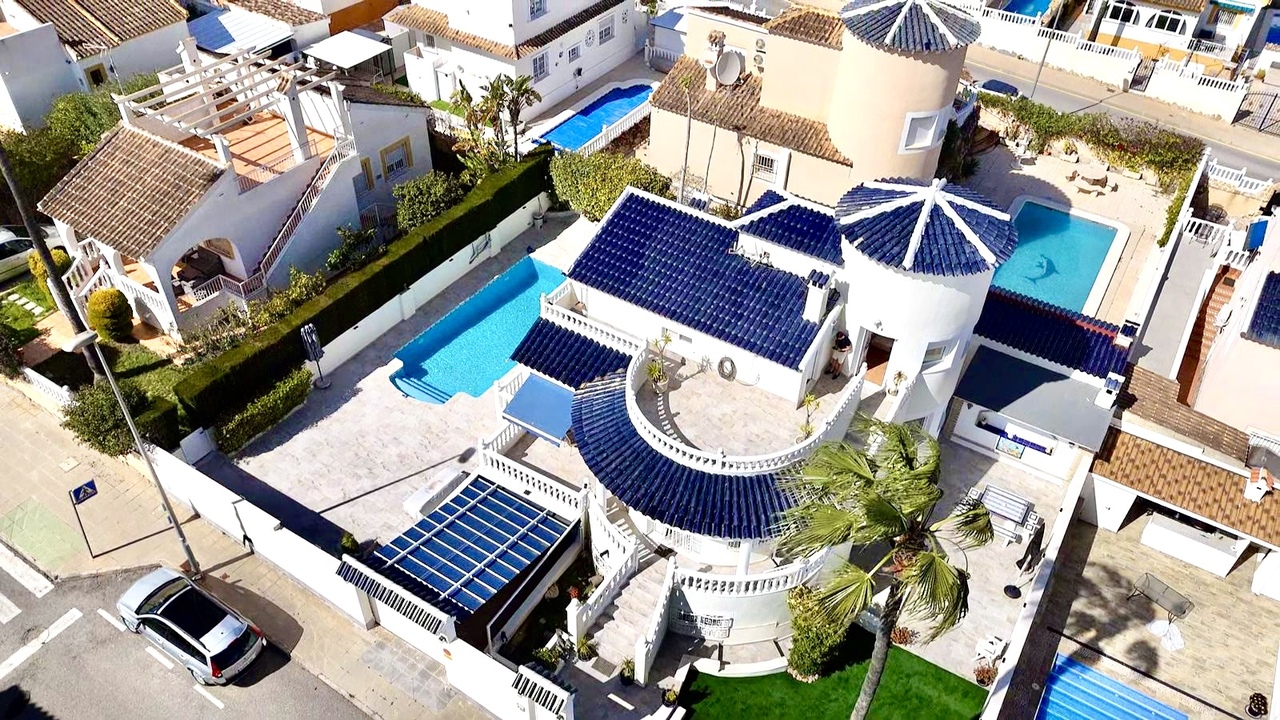 4 Bed, 3 Bath, HouseFor Sale, Pinar de Campoverde, Alicante