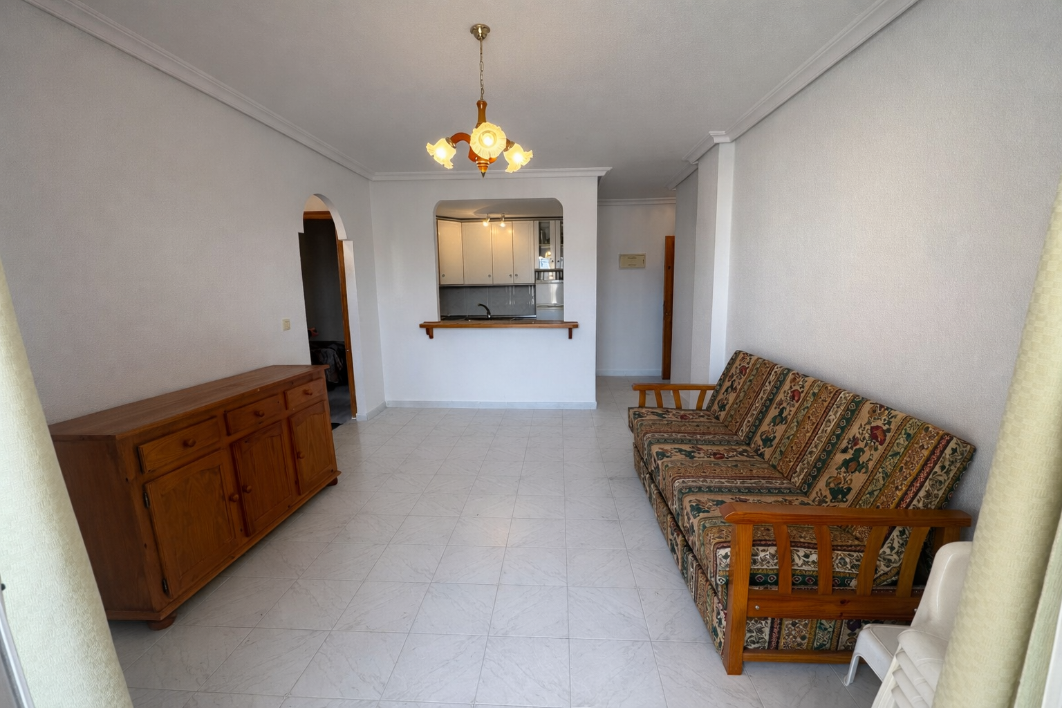 2 Bed, 1 Bath, ApartmentFor Sale, Torrevieja, Alicante