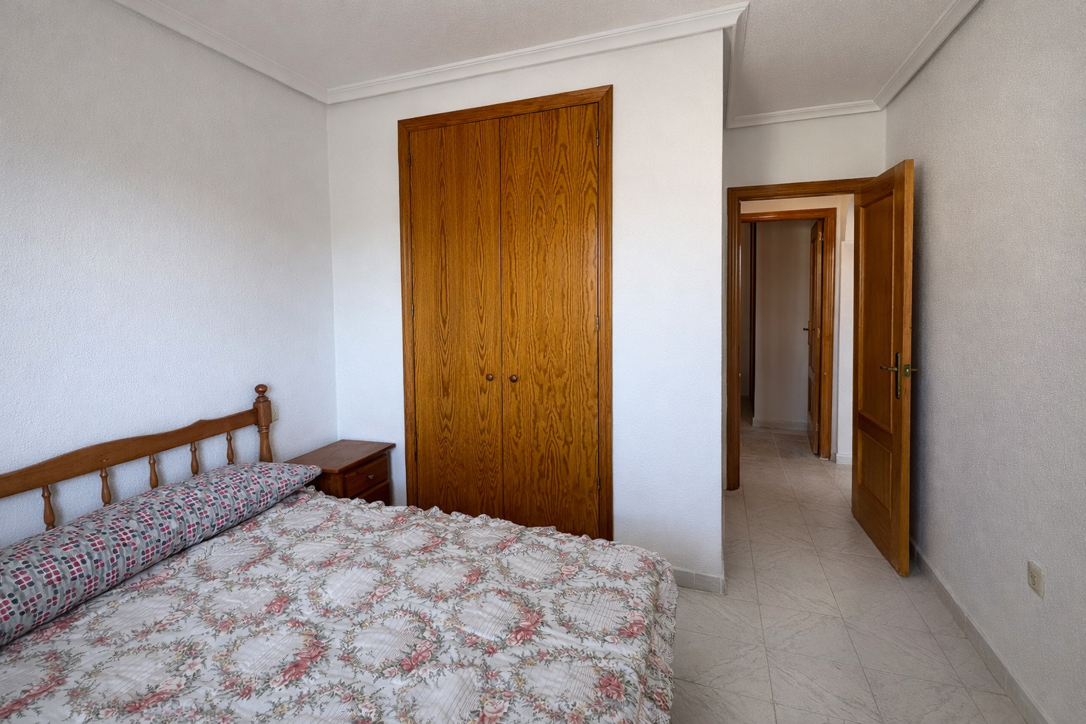 2 Bed, 1 Bath, ApartmentFor Sale, Torrevieja, Alicante