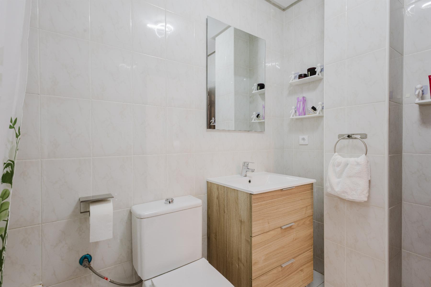 4 Bed, 2 Bath, ApartmentFor Sale, San Miguel de Salinas, Alicante