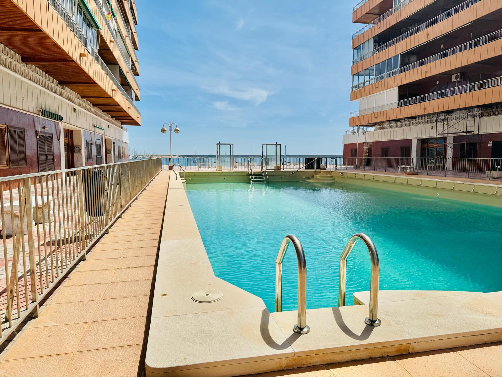 3 Bed, 2 Bath, ApartmentFor Sale, Torrevieja, Alicante