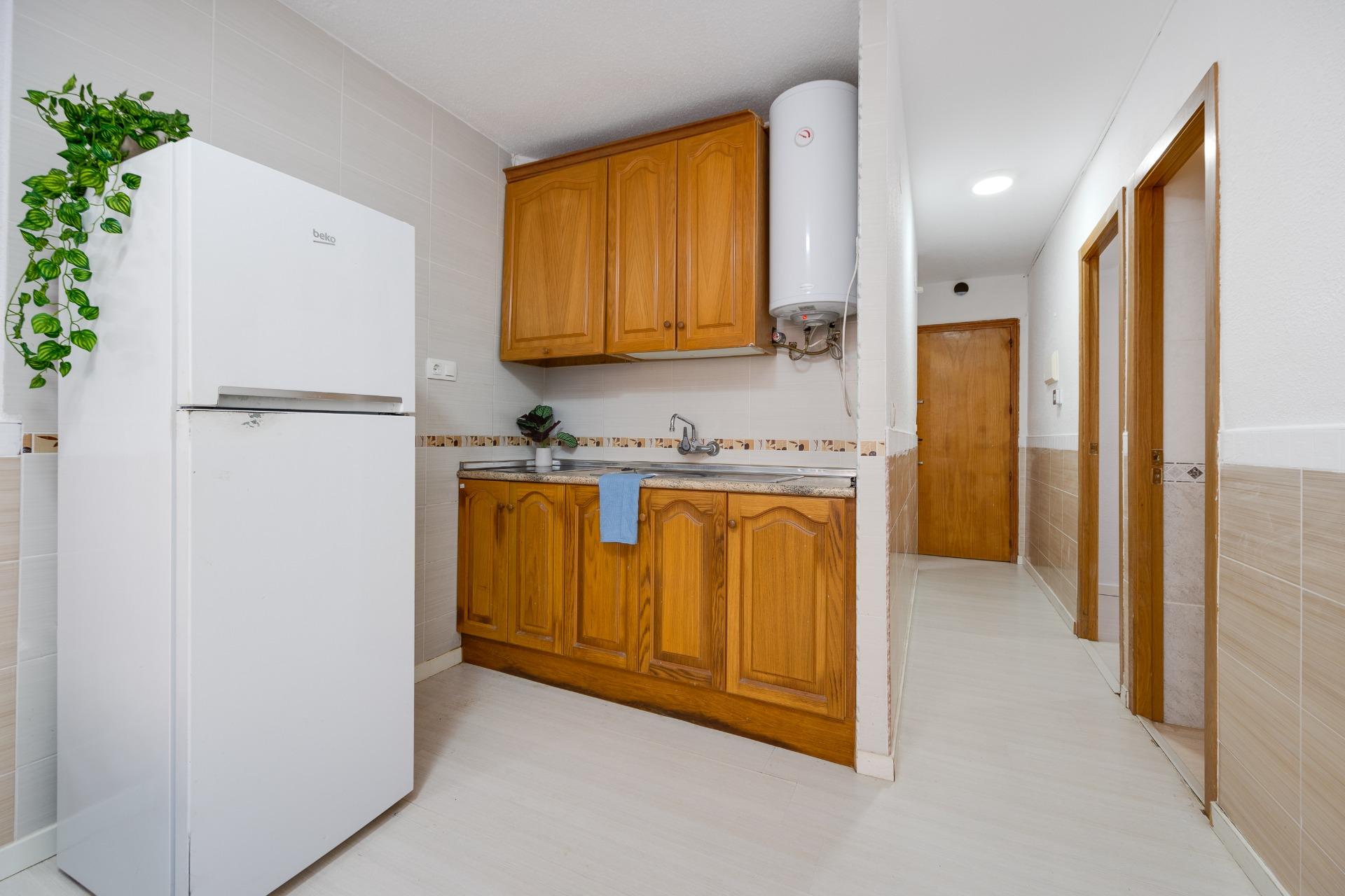 2 Bed, 1 Bath, ApartmentFor Sale, Torrevieja, Alicante