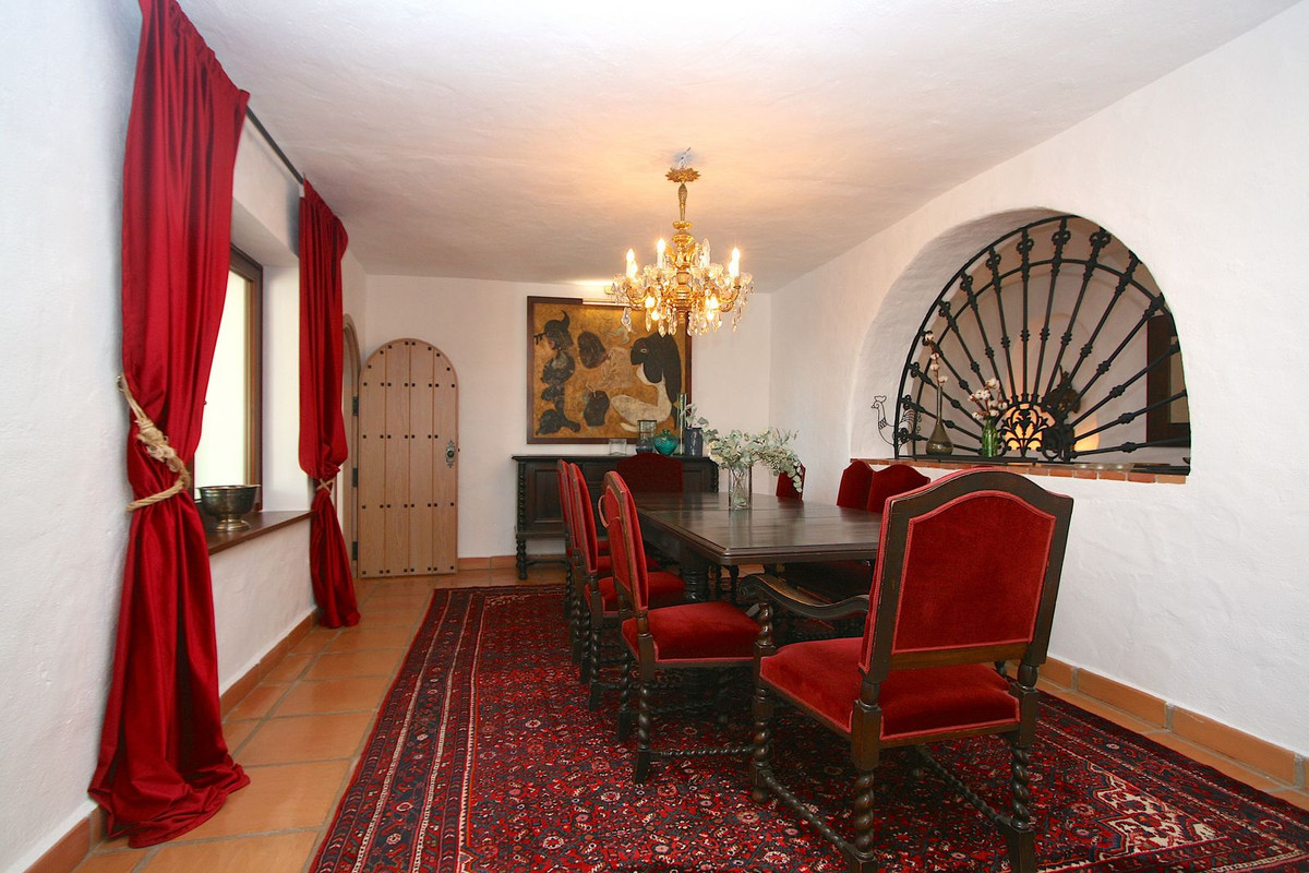 6 Bed, 5 Bath, HouseFor Sale, Mijas, Malaga