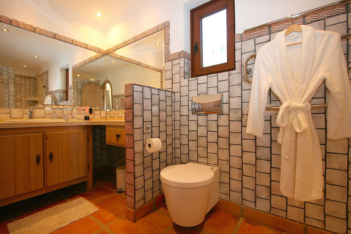 6 Bed, 5 Bath, HouseFor Sale, Mijas, Malaga