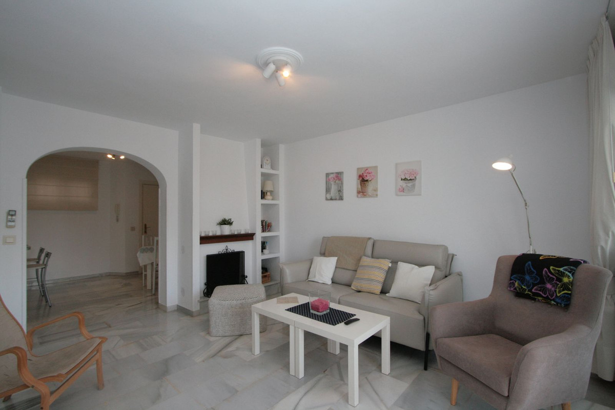 1 Bed, 1 Bath, ApartmentFor Sale, Fuengirola, Malaga