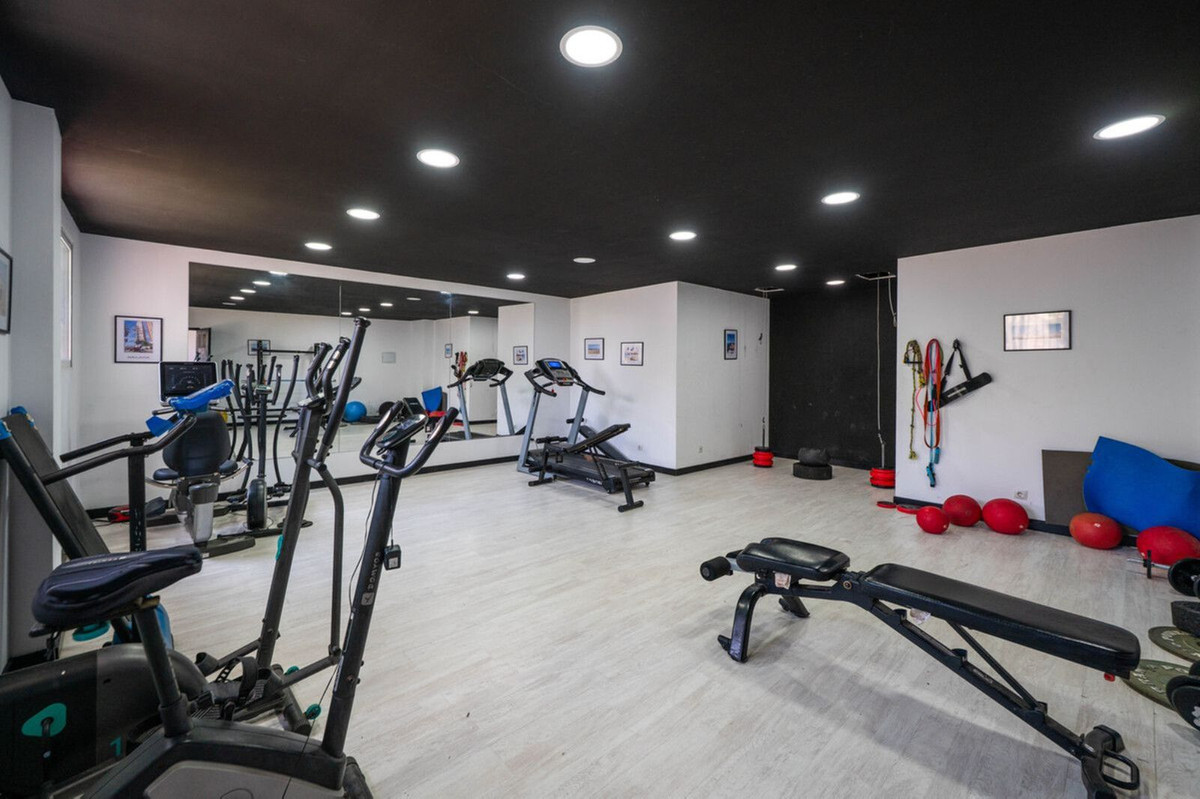 2 Bed, 2 Bath, ApartmentFor Sale, Riviera Del Sol, Malaga