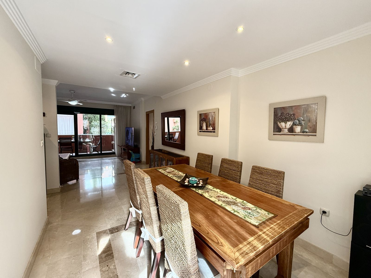 2 Bed, 2 Bath, ApartmentFor Sale, Marbesa, Malaga