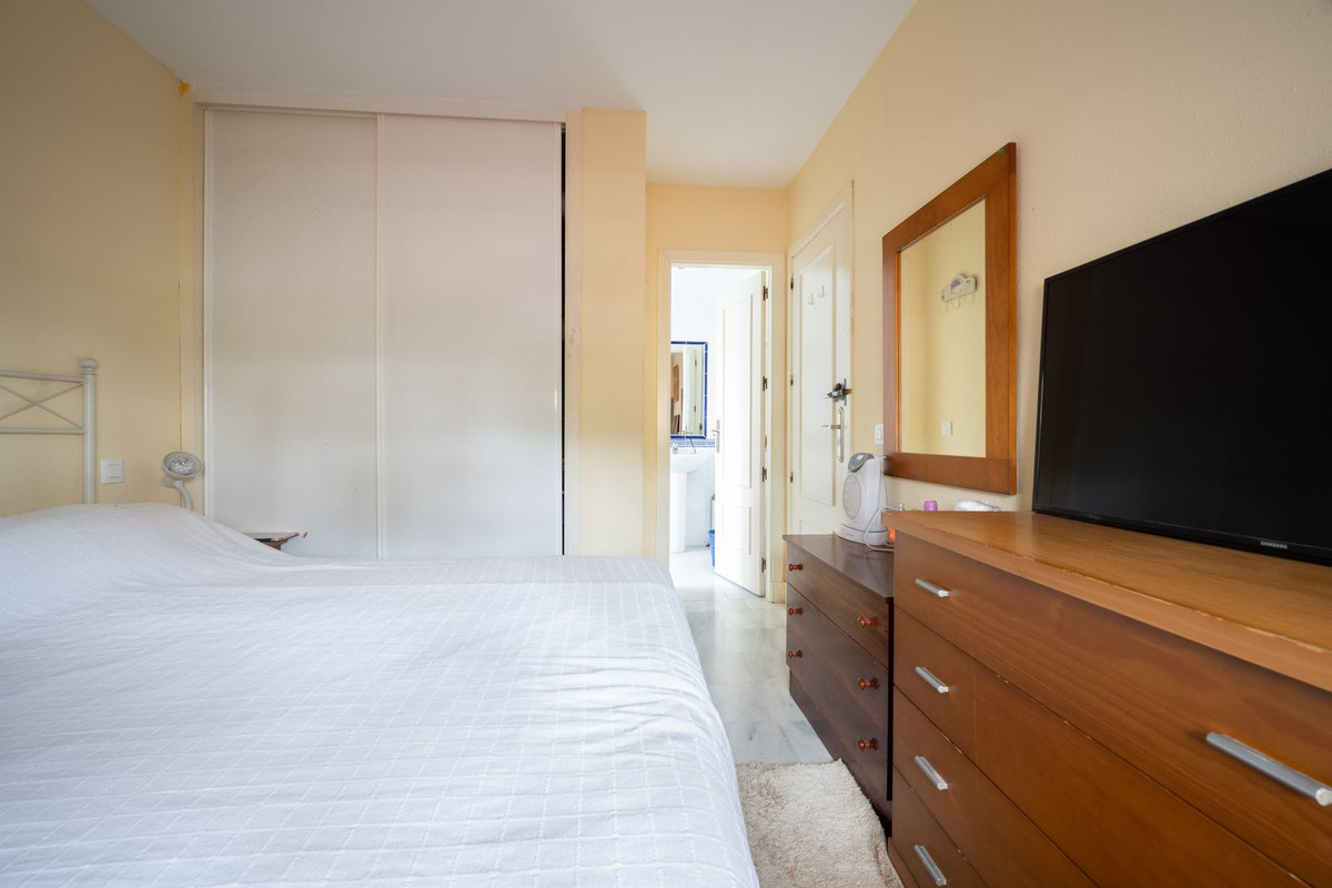 3 Bed, 2 Bath, ApartmentFor Sale, Riviera Del Sol, Malaga