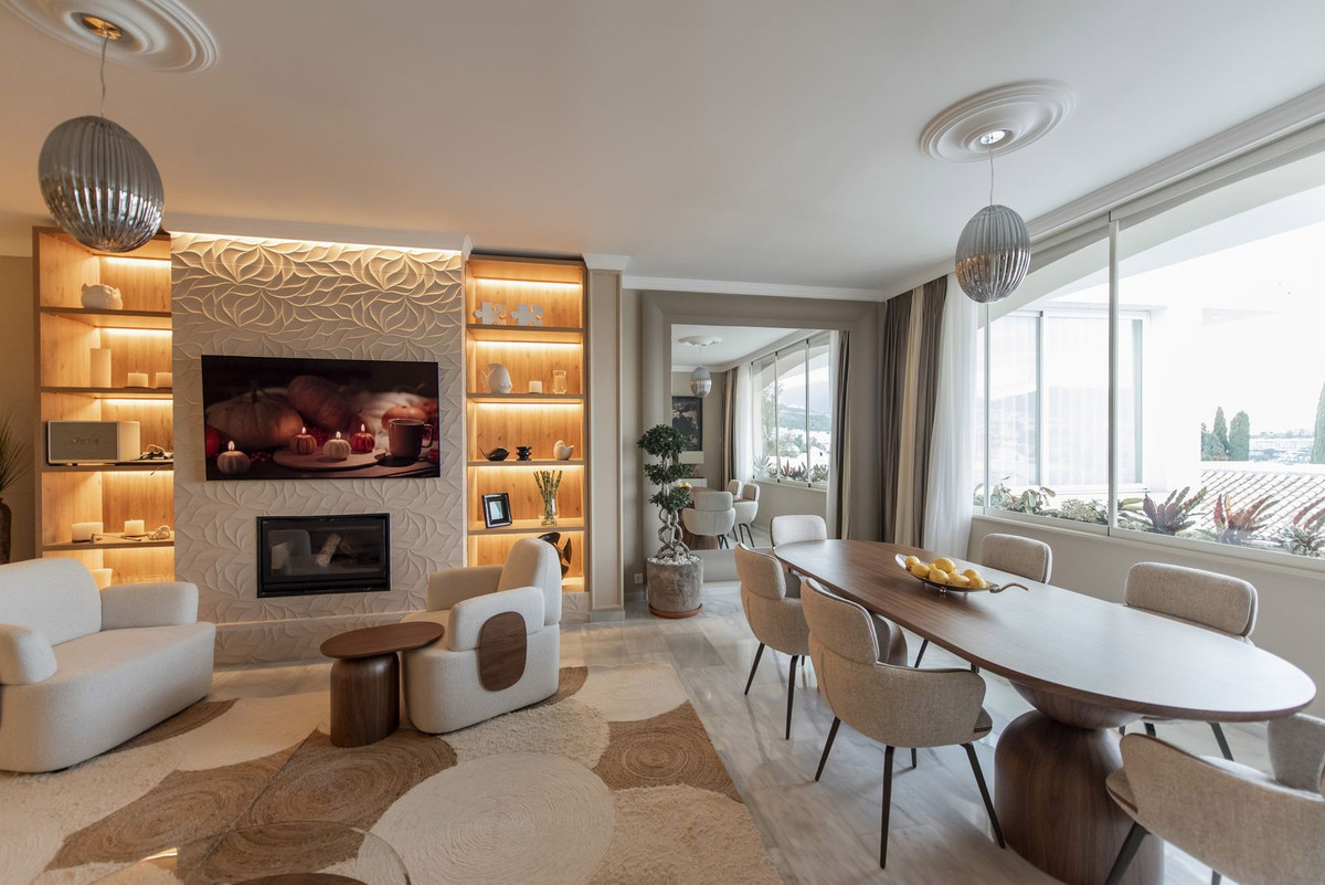 3 Bed, 2 Bath, HouseFor Sale, Nueva Andalucia, Malaga