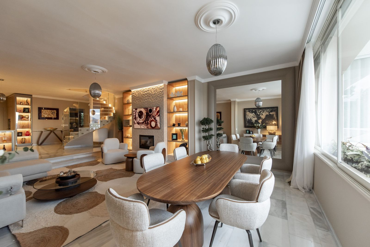 3 Bed, 2 Bath, HouseFor Sale, Nueva Andalucia, Malaga