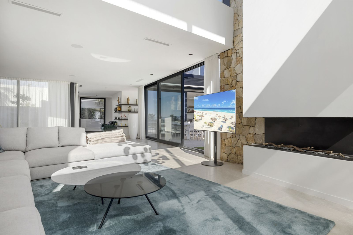 5 Bed, 5 Bath, HouseFor Sale, Benahavis, Malaga