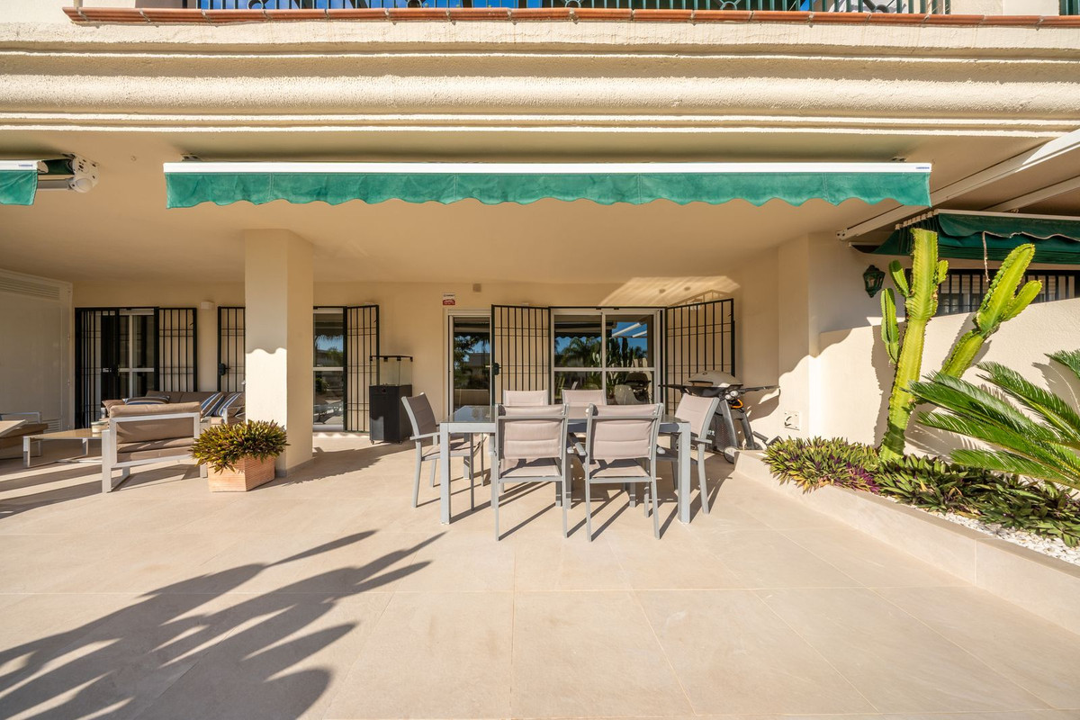 2 Bed, 2 Bath, ApartmentFor Sale, Nueva Andalucia, Malaga