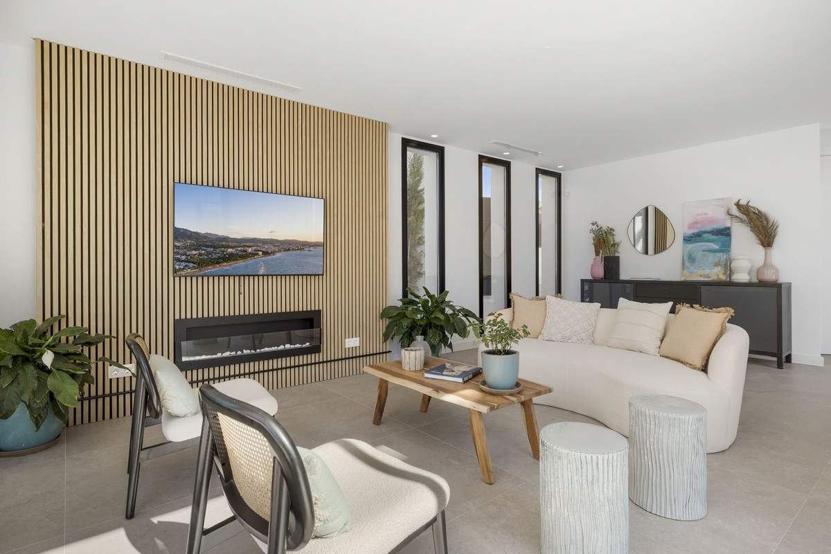 5 Bed, 5 Bath, HouseFor Sale, Marbesa, Malaga