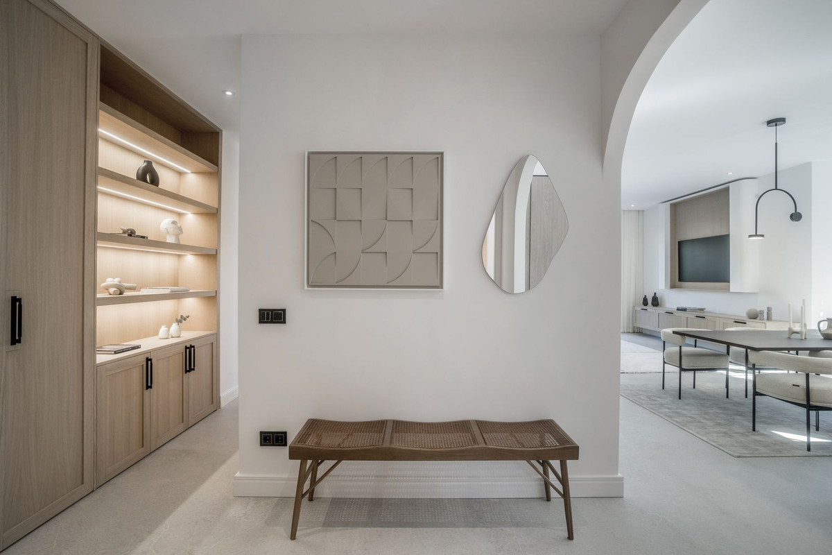 3 Bed, 3 Bath, ApartmentFor Sale, Sierra Blanca, Malaga