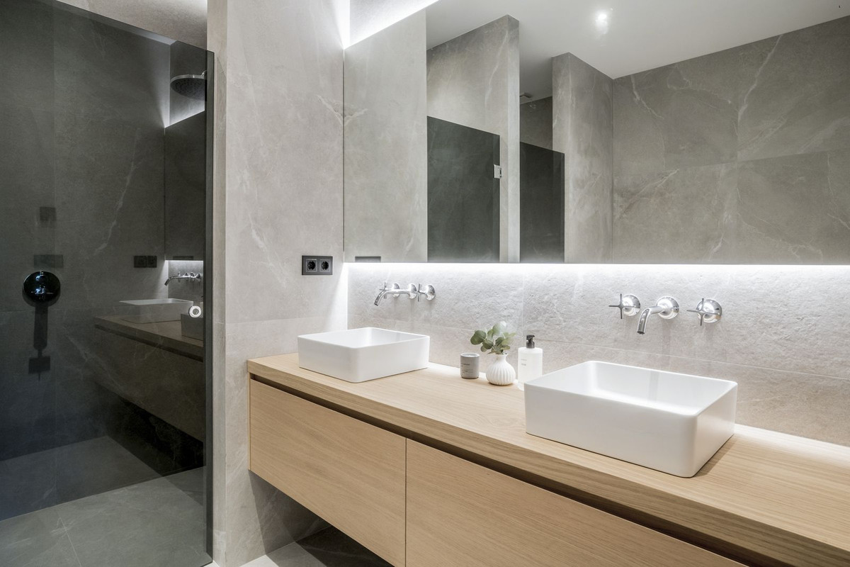 3 Bed, 3 Bath, ApartmentFor Sale, Sierra Blanca, Malaga