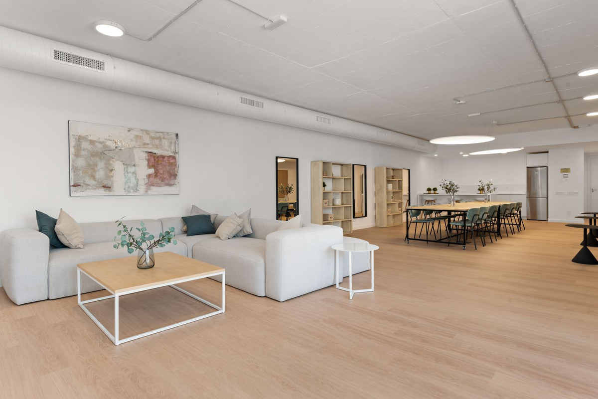 2 Bed, 2 Bath, ApartmentFor Sale, Estepona, Malaga