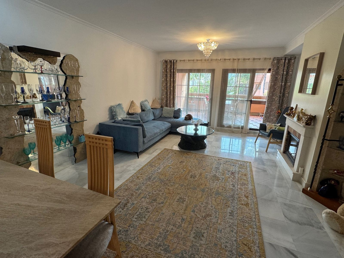 4 Bed, 3 Bath, ApartmentFor Sale, Hacienda del Sol, Malaga