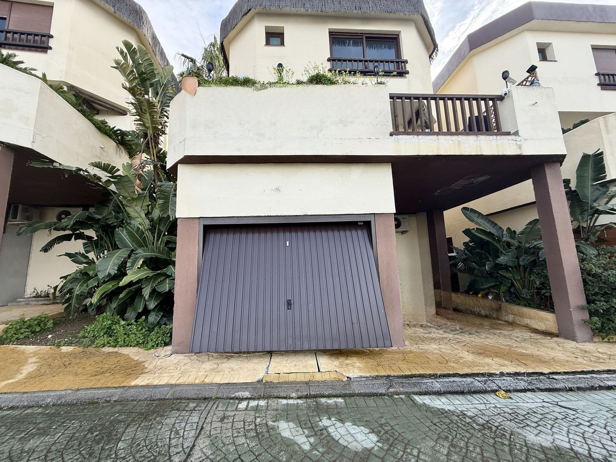 3 Bed, 3 Bath, HouseFor Sale, Riviera Del Sol, Malaga