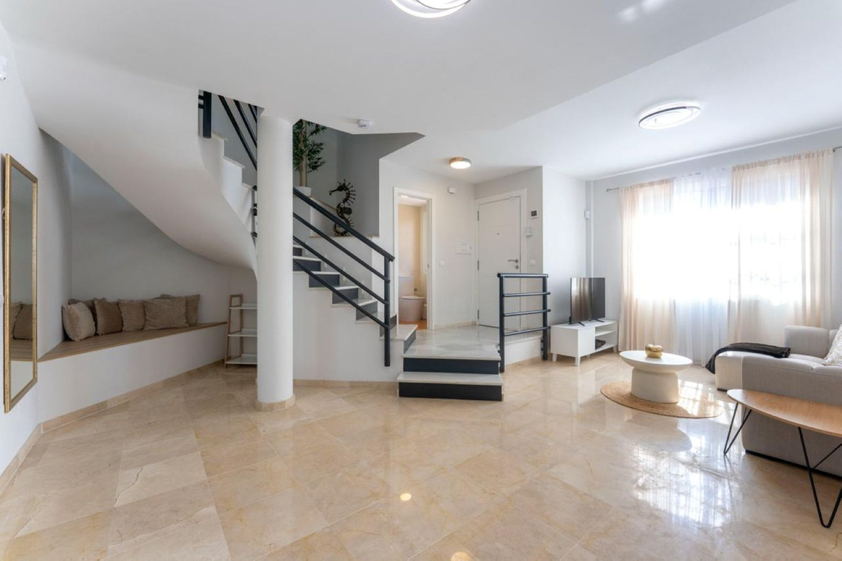 3 Bed, 3 Bath, HouseFor Sale, Artola, Malaga