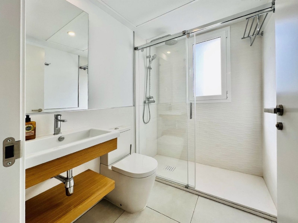 3 Bed, 3 Bath, ApartmentFor Sale, Los Monteros, Malaga