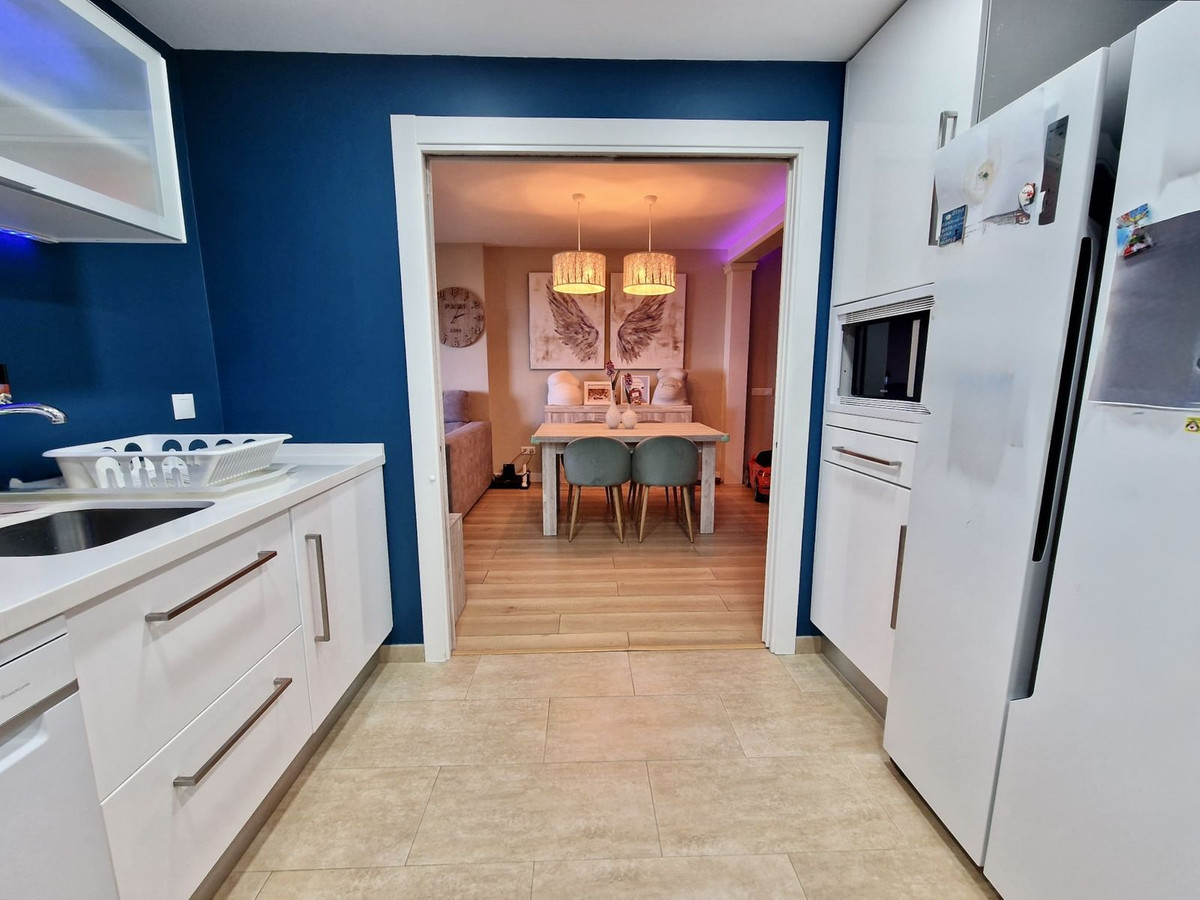 3 Bed, 2 Bath, ApartmentFor Sale, Riviera Del Sol, Malaga