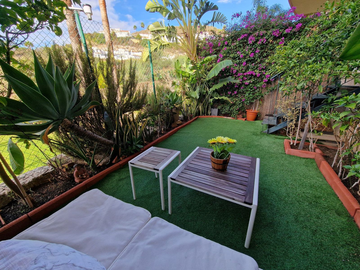 3 Bed, 2 Bath, ApartmentFor Sale, Riviera Del Sol, Malaga