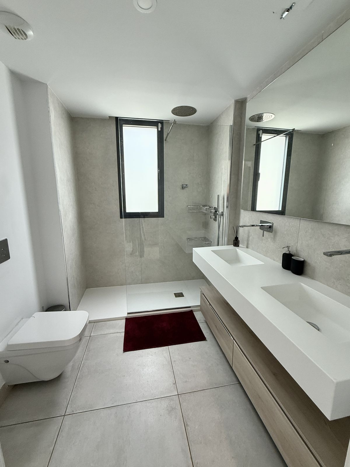 3 Bed, 2 Bath, ApartmentFor Sale, Cabopino, Malaga