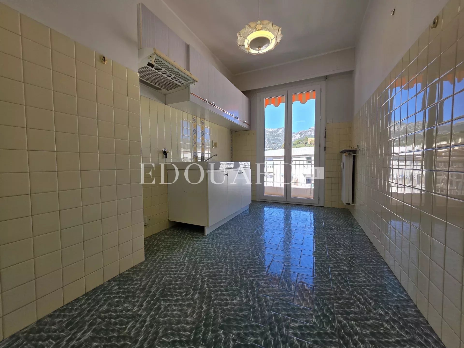 1 Bed, 1 Bath, ApartmentFor Sale, Menton, Alpes-Maritimes