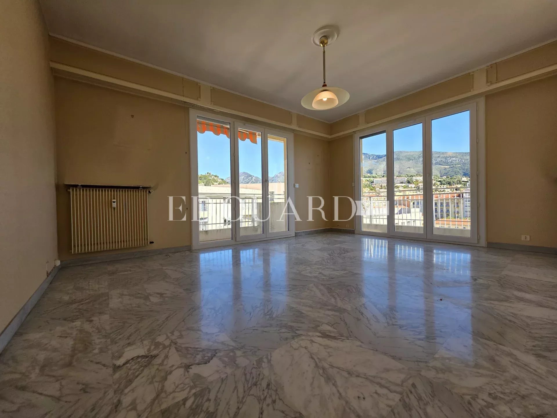 1 Bed, 1 Bath, ApartmentFor Sale, Menton, Alpes-Maritimes