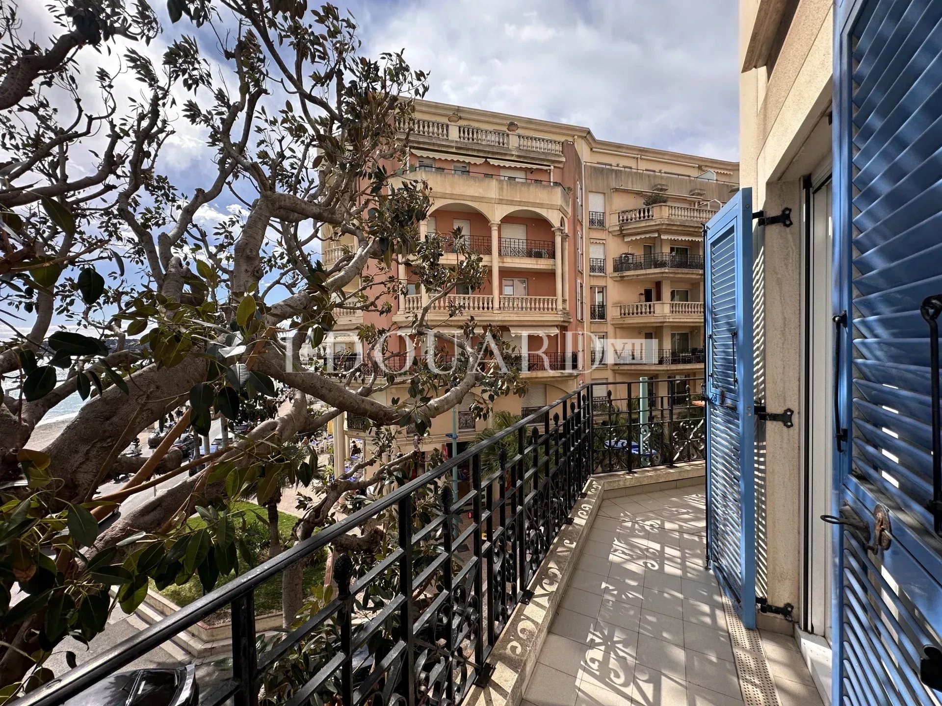 1 Bed, 1 Bath, ApartmentFor Sale, Menton, Alpes-Maritimes