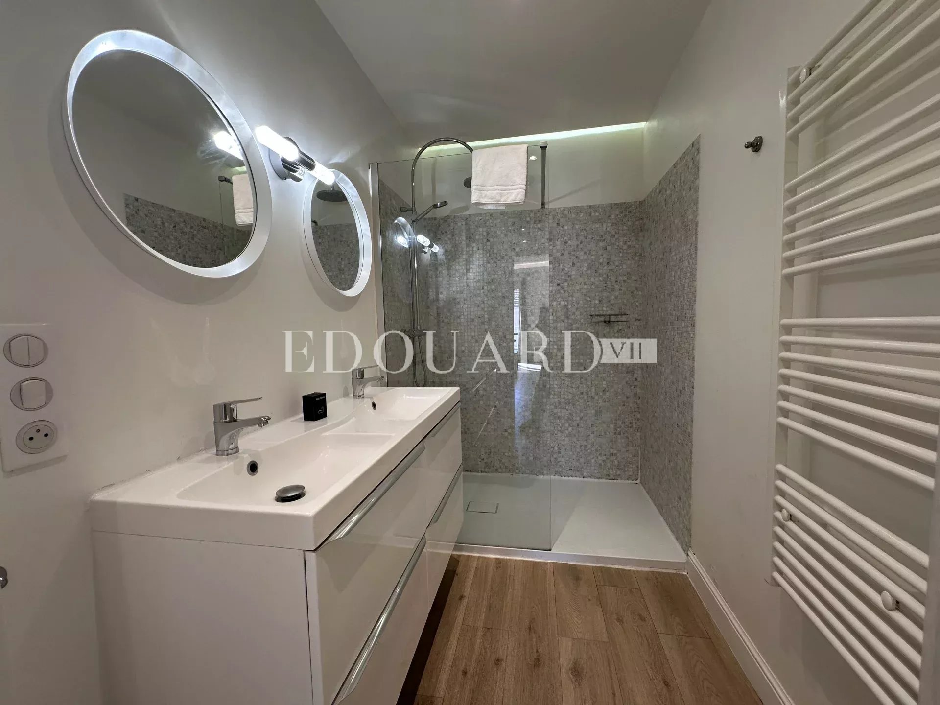 1 Bed, 1 Bath, ApartmentFor Sale, Roquebrune-Cap-Martin, Alpes-Maritimes