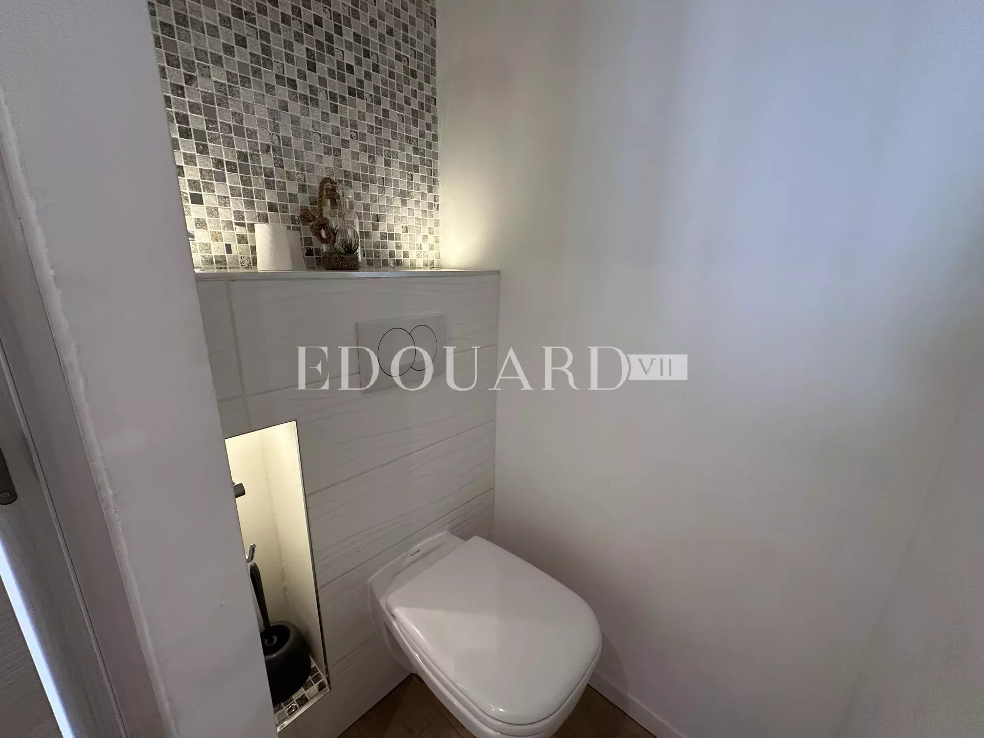 1 Bed, 1 Bath, ApartmentFor Sale, Roquebrune-Cap-Martin, Alpes-Maritimes