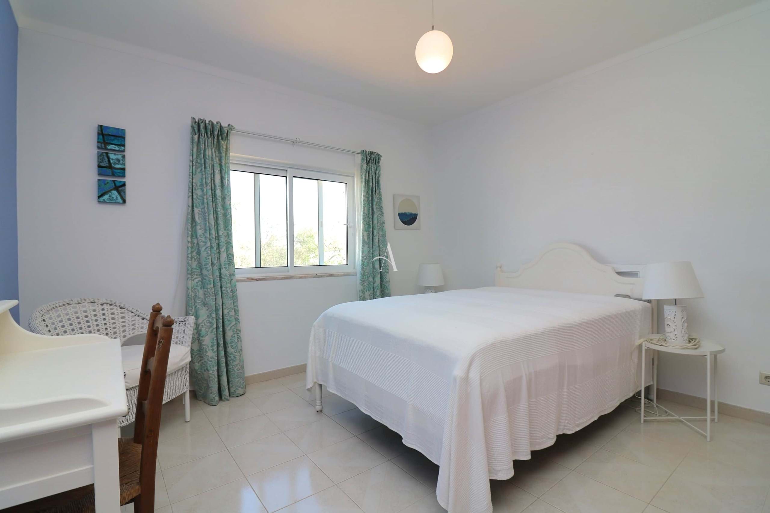 4 Bed, 3 Bath, HouseFor Sale, Loulé, Faro, 810-221