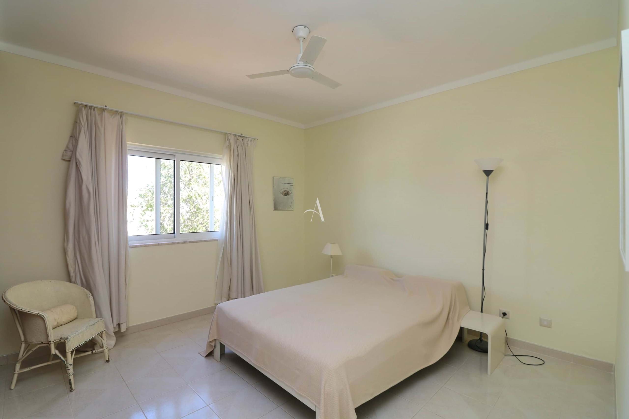 4 Bed, 3 Bath, HouseFor Sale, Loulé, Faro, 810-221